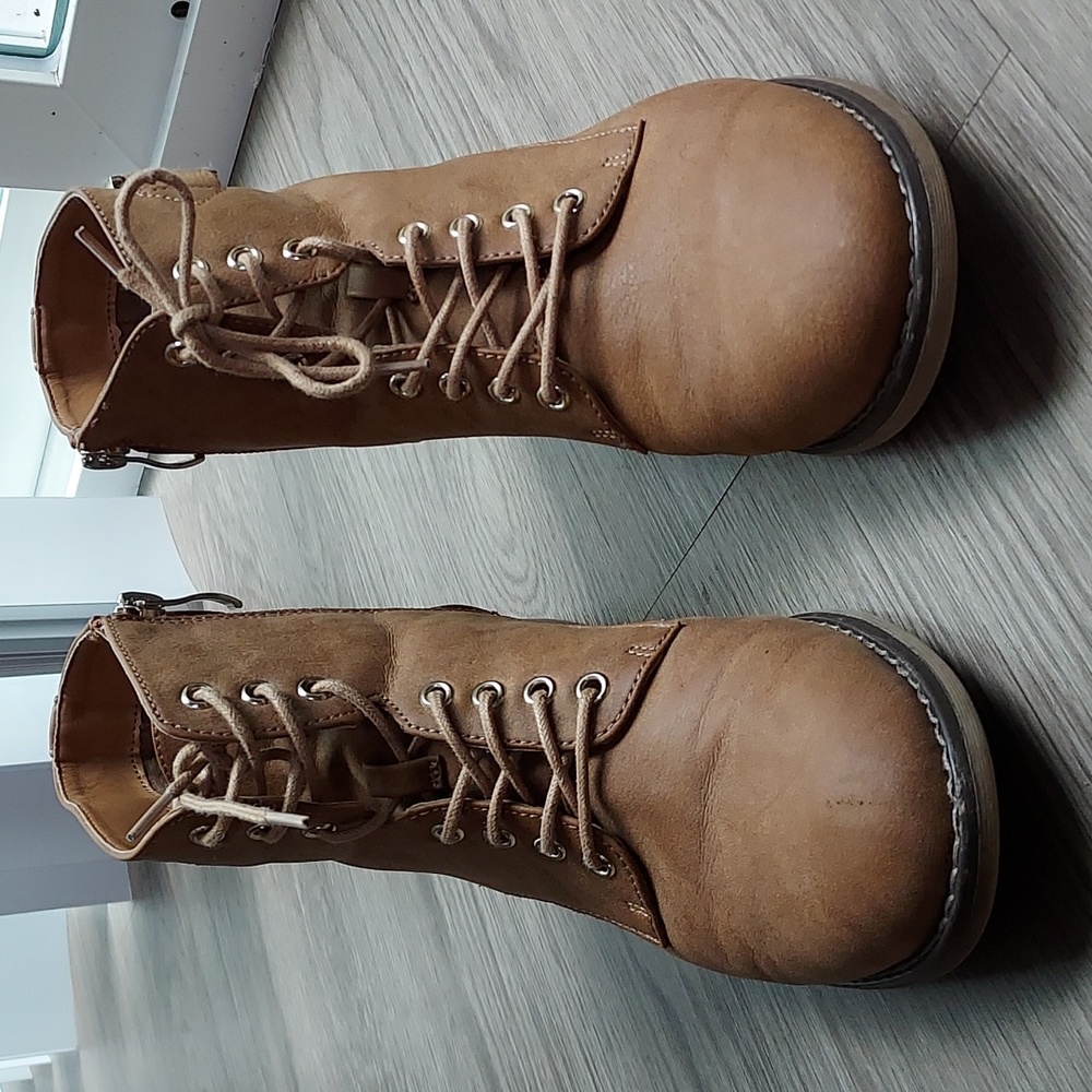 X Appeal ankle boots 7 1/2 brown
